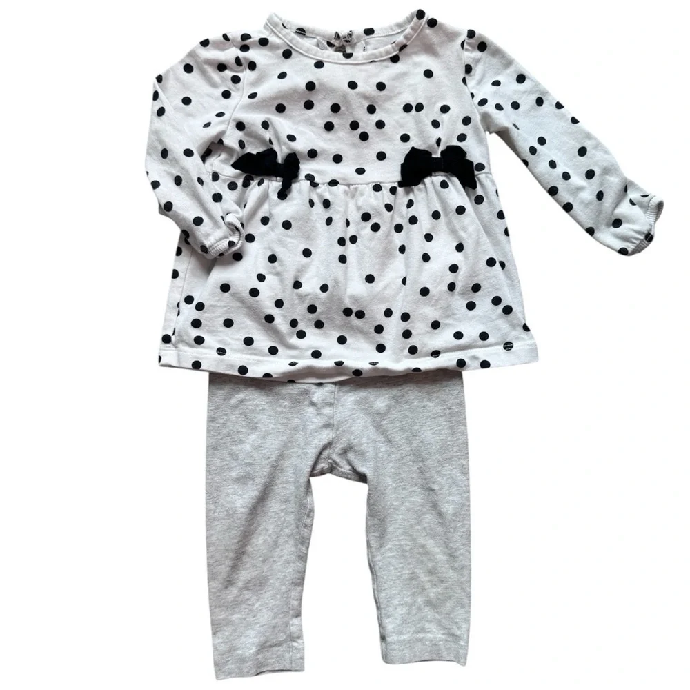 Carter’s Baby girl outfit Polka Dot Top & Leggings 2 piece set – 12 Months